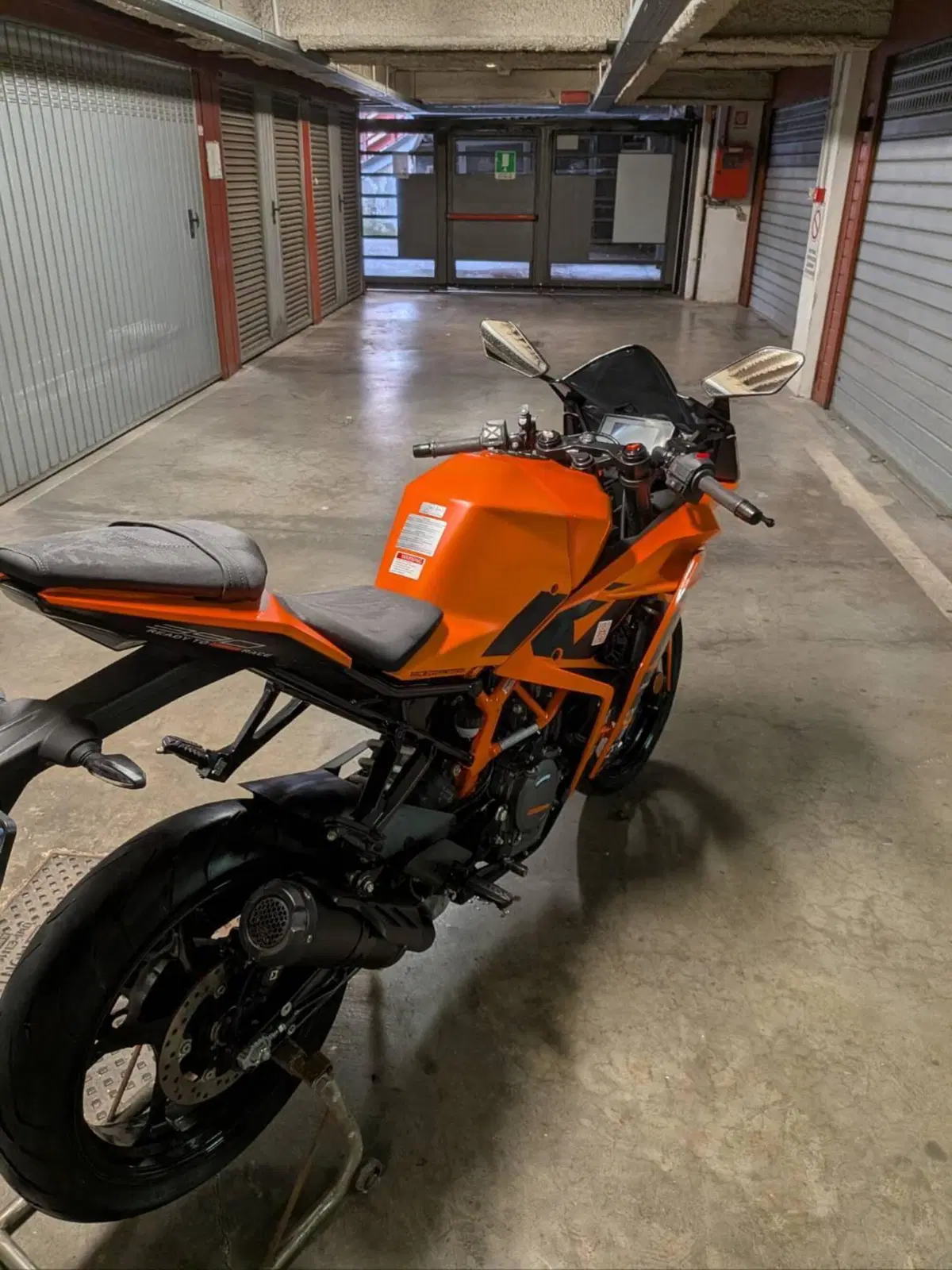 KTM RC 390 (2022 - 26) (11)