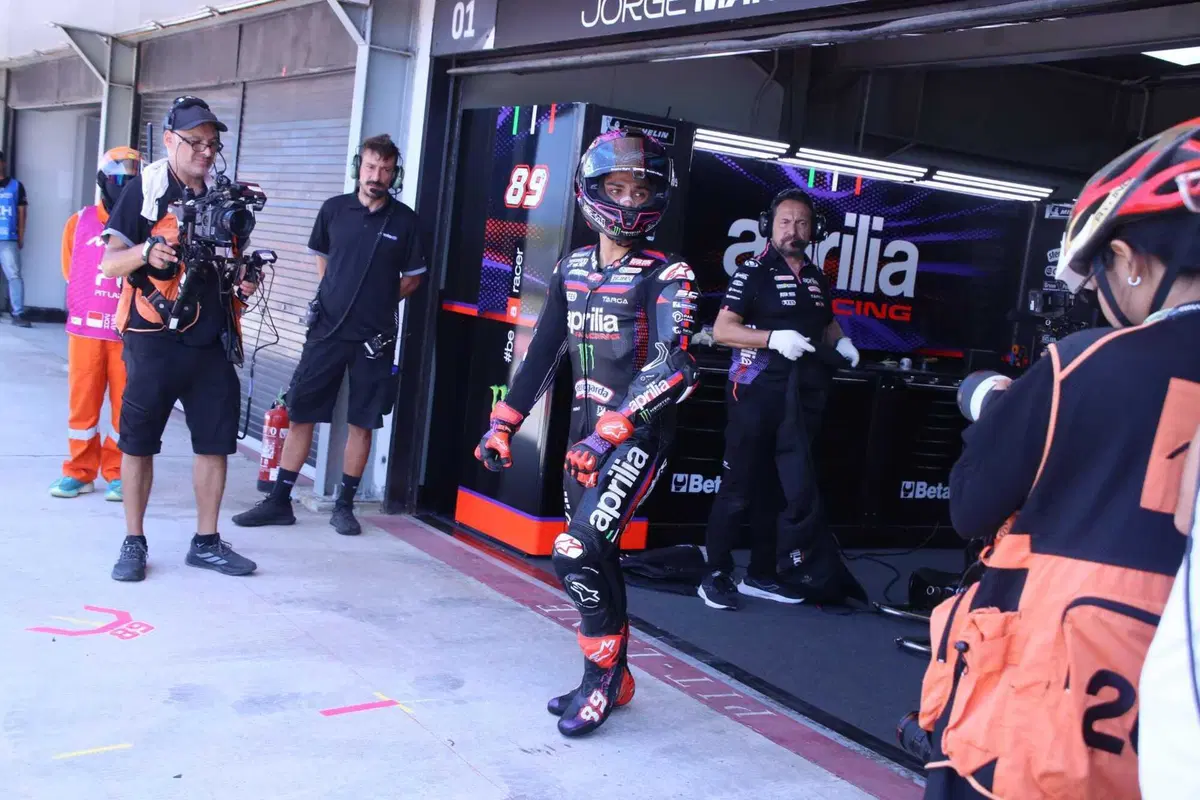 MotoGP, resoconto del venerdì, Martin: 'Marc ha un passo migliore di me', e Marquez: 'Pista Aprilia', chi ha ragione? Intanto il favorito è un altro (non Bez) (4)