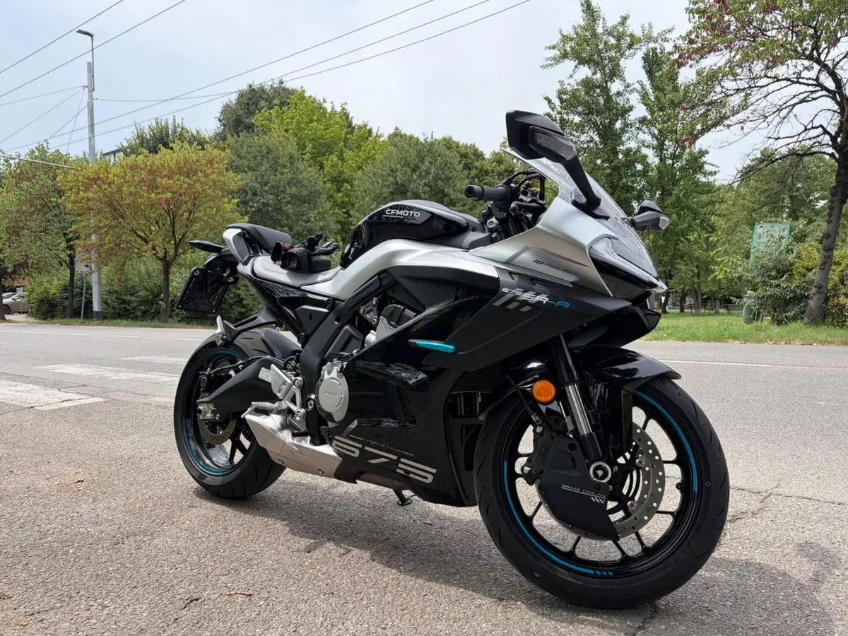 CFMOTO 675SR-R (2025 - 26)