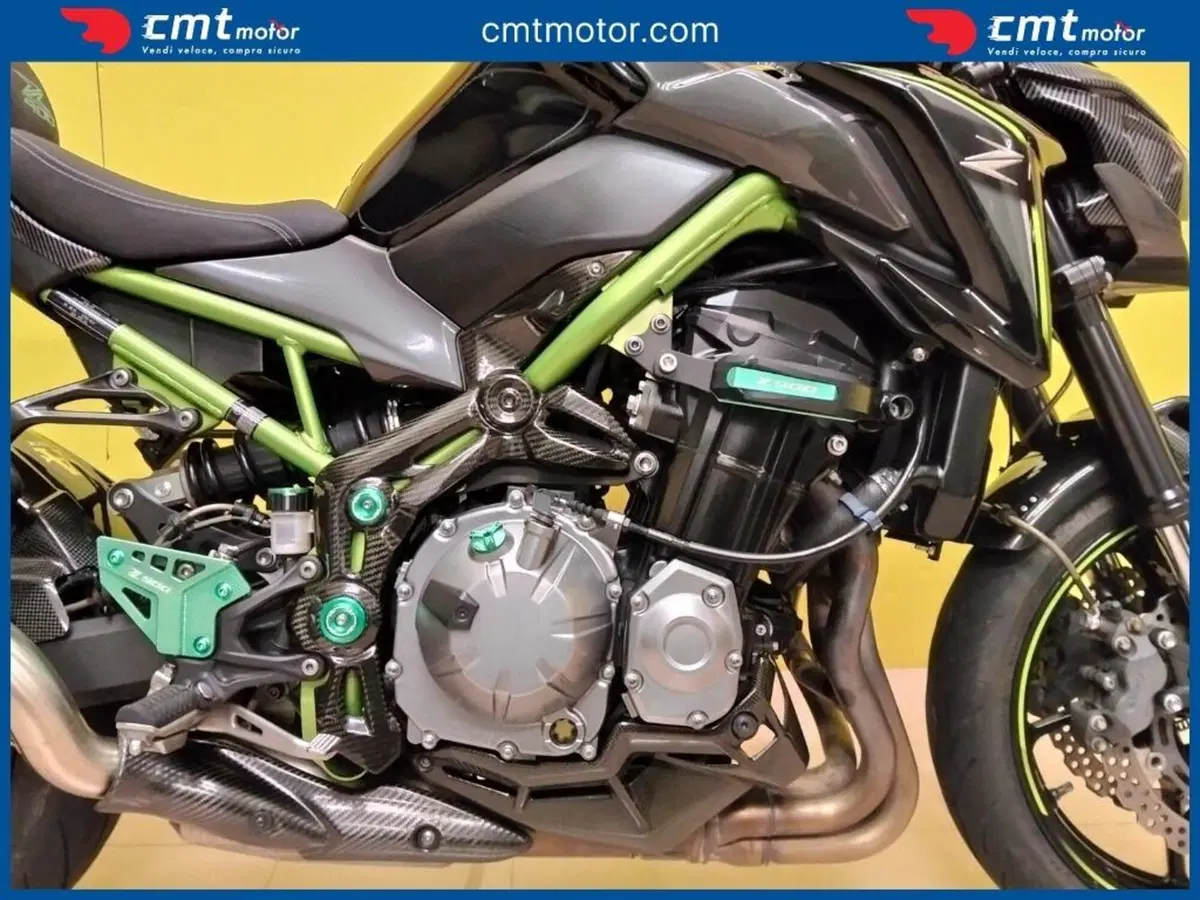 Kawasaki Z 900 (2017 - 18) (6)