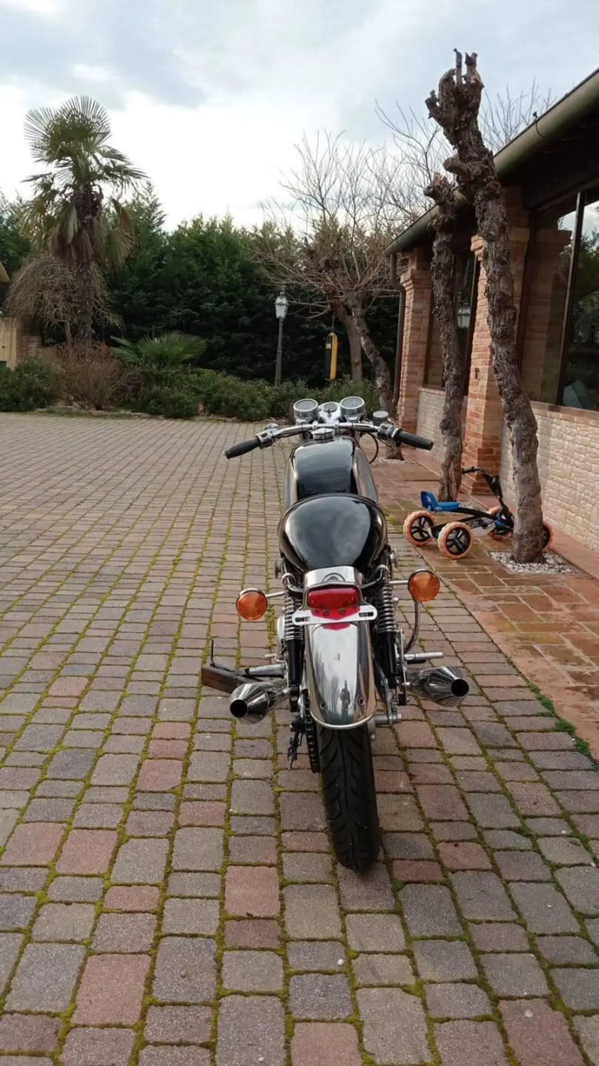 Norton 850 COMMANDO (5)
