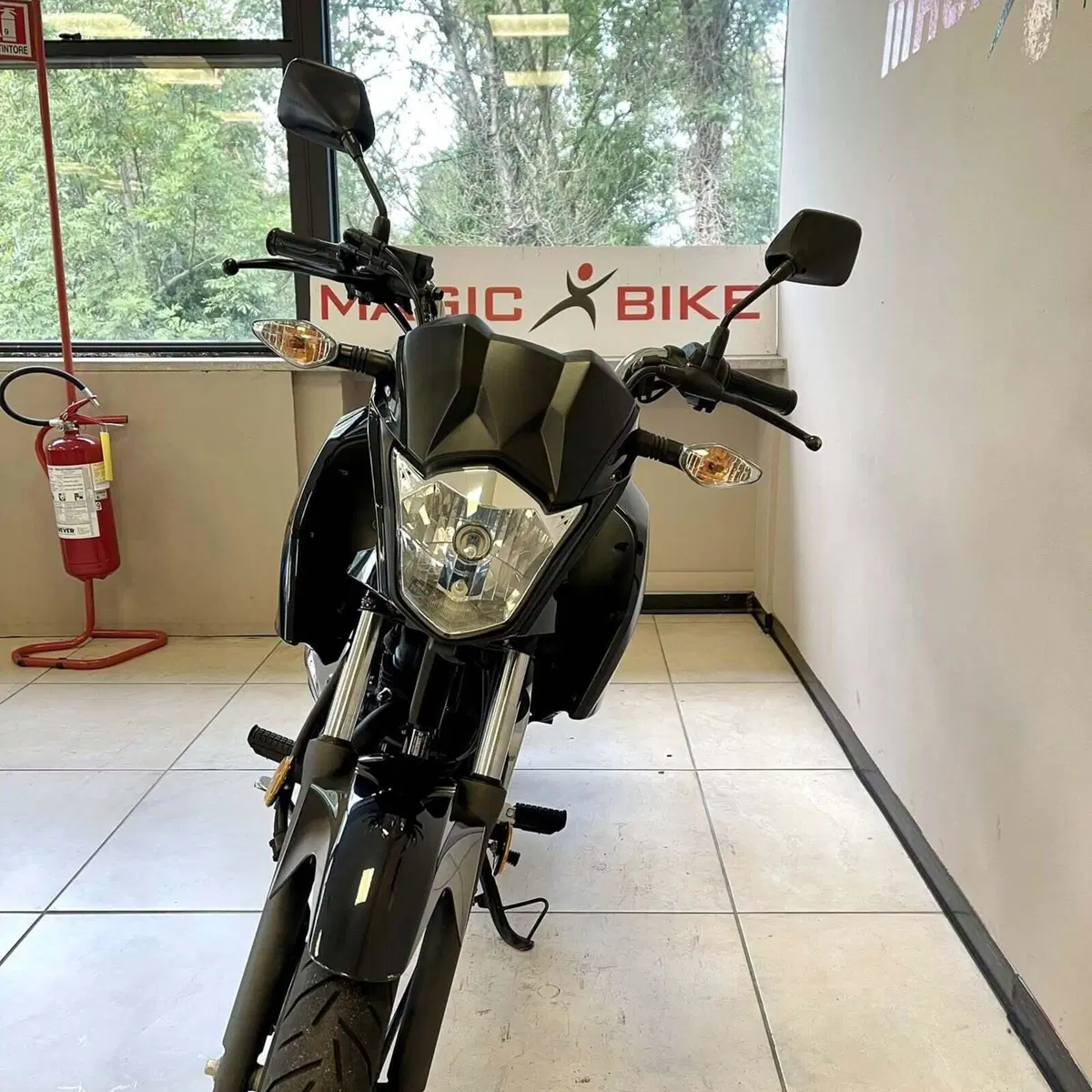 Honda CB 125 F (2017 - 20) (4)