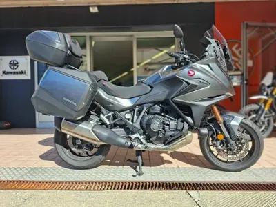 Honda NT 1100 DCT Electronic Suspension (2025 - 26) usata