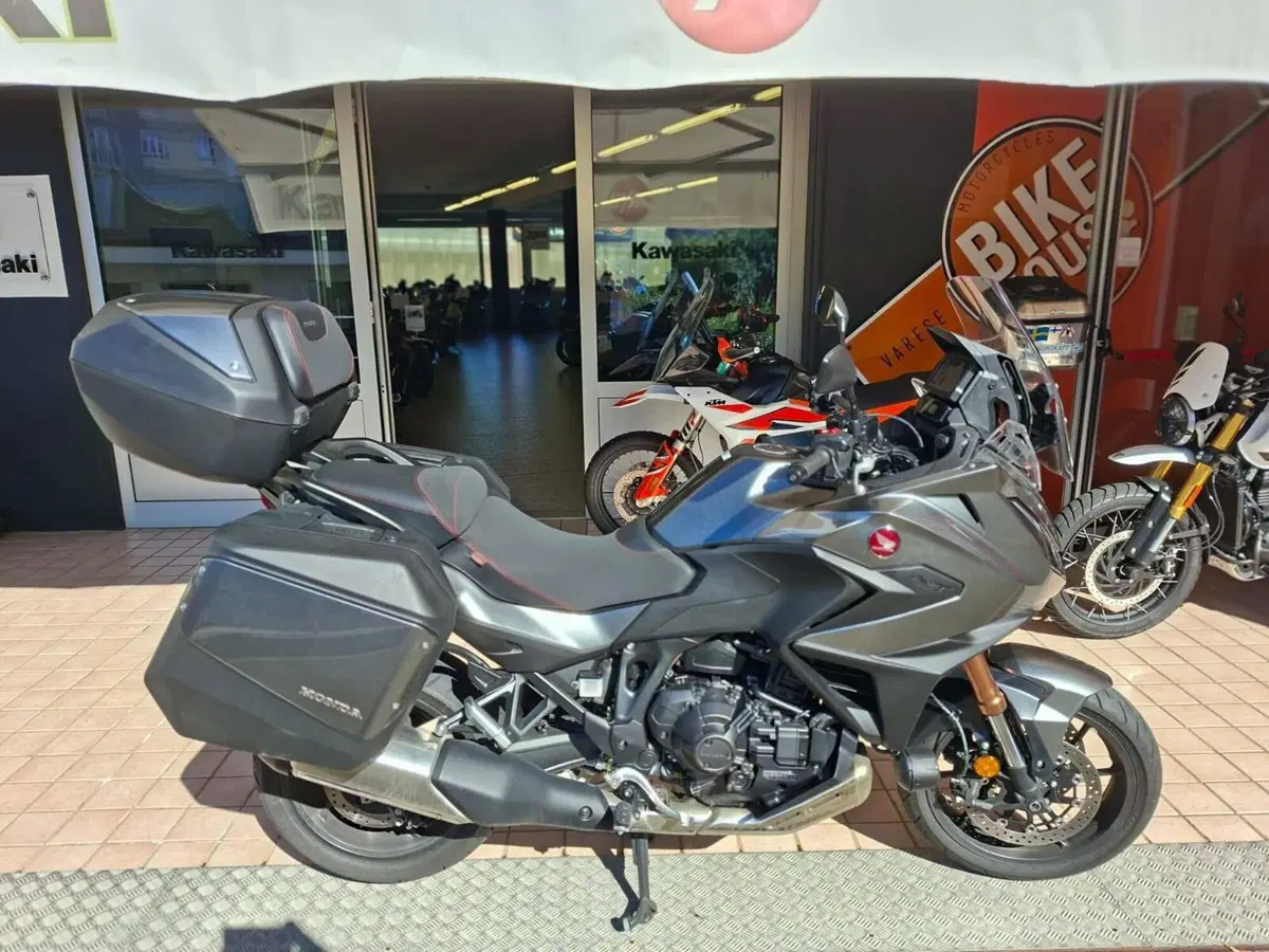 Honda NT 1100 DCT Electronic Suspension (2025 - 26) (2)