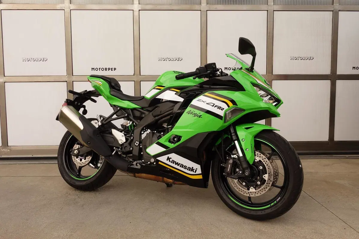 Kawasaki Ninja ZX-4RR (2024 - 27)