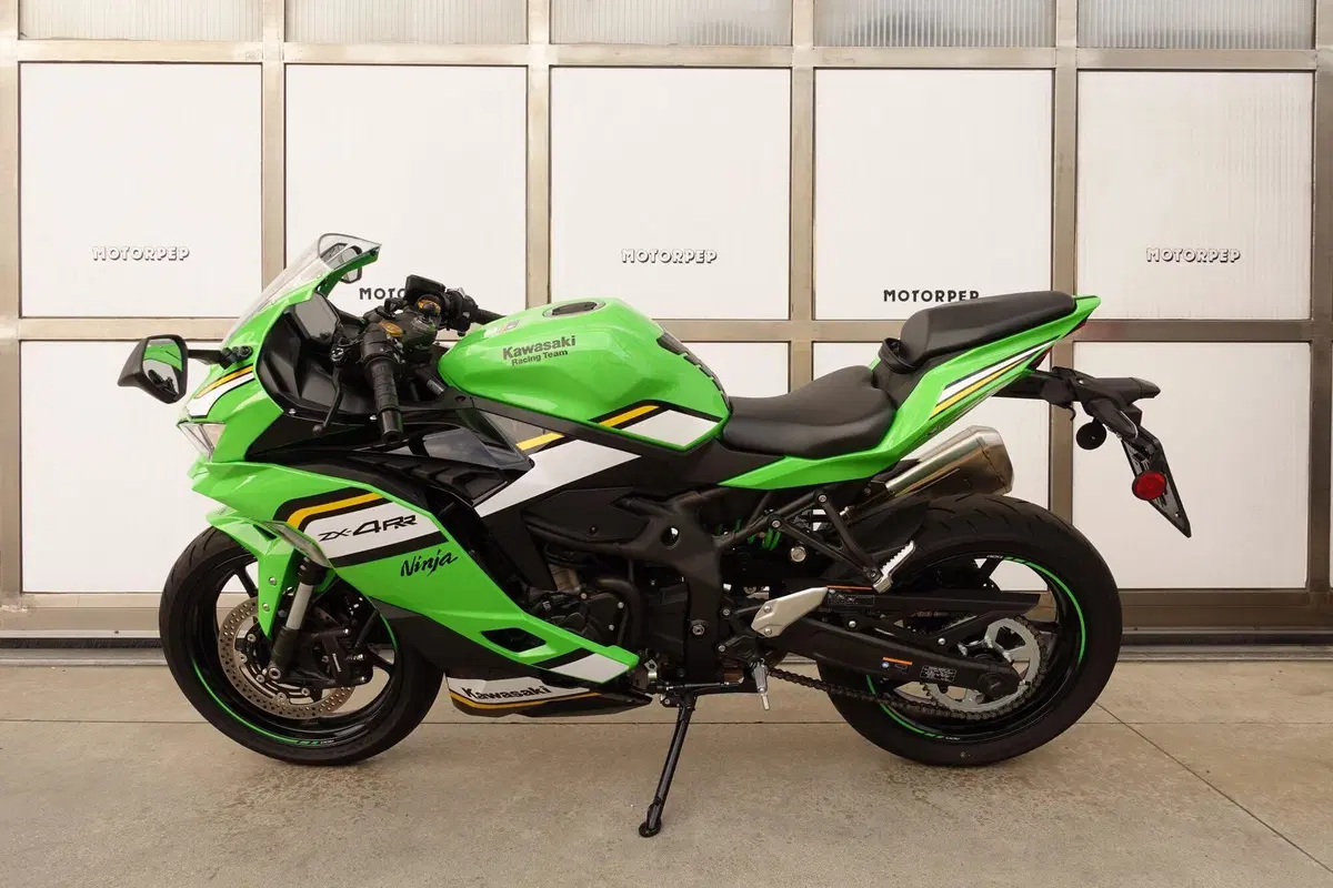 Kawasaki Ninja ZX-4RR (2024 - 27) (3)