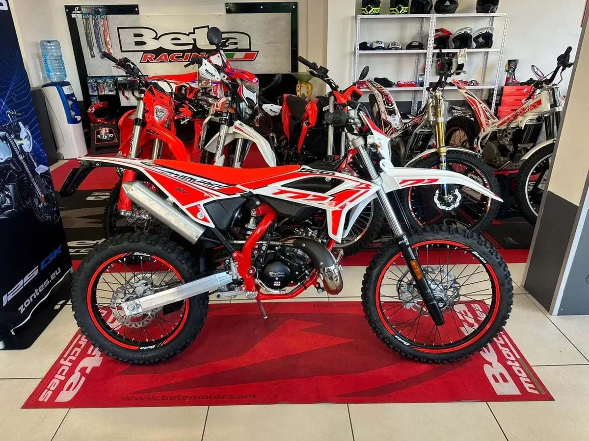 Betamotor RR 50 Enduro Sport (2021 - 26) (2)