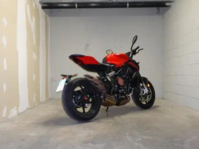 MV Agusta Brutale 800 Rosso (2021 - 23) usata