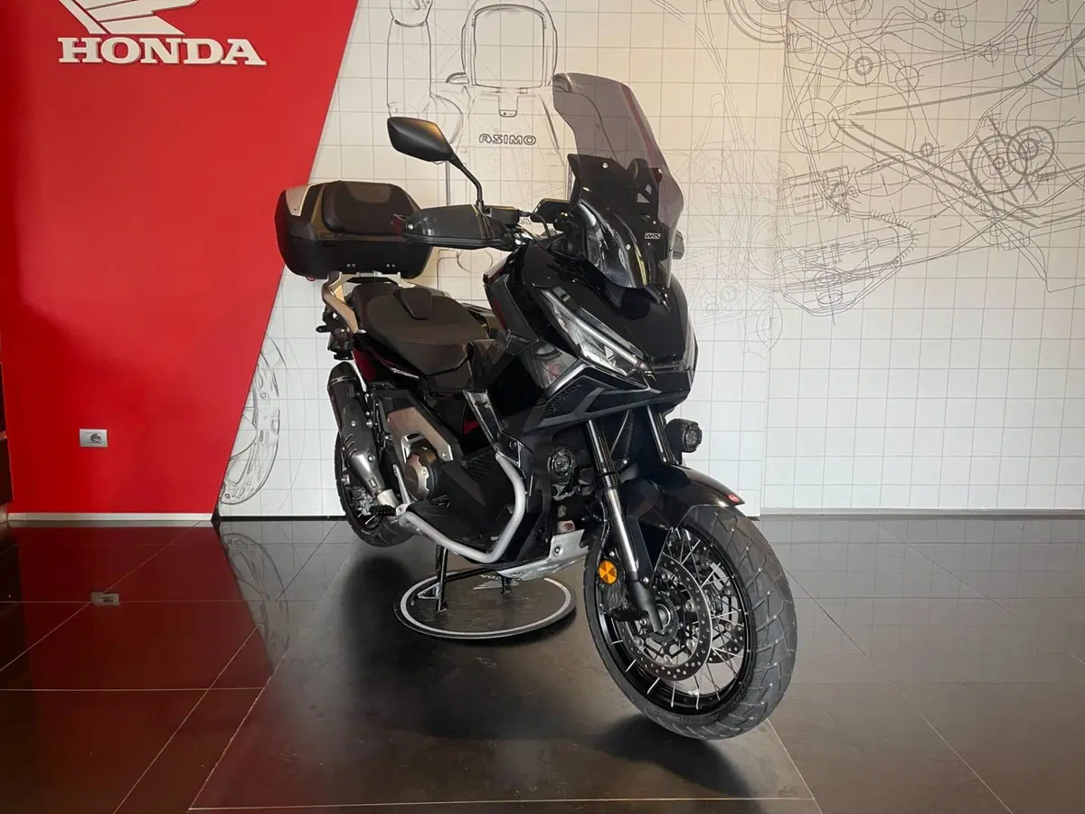 Honda X-ADV 750 Travel (2025 - 26) (4)