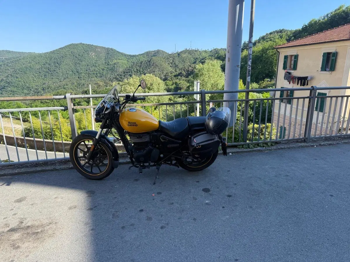 Royal Enfield Meteor 350 (2021 - 26) (3)