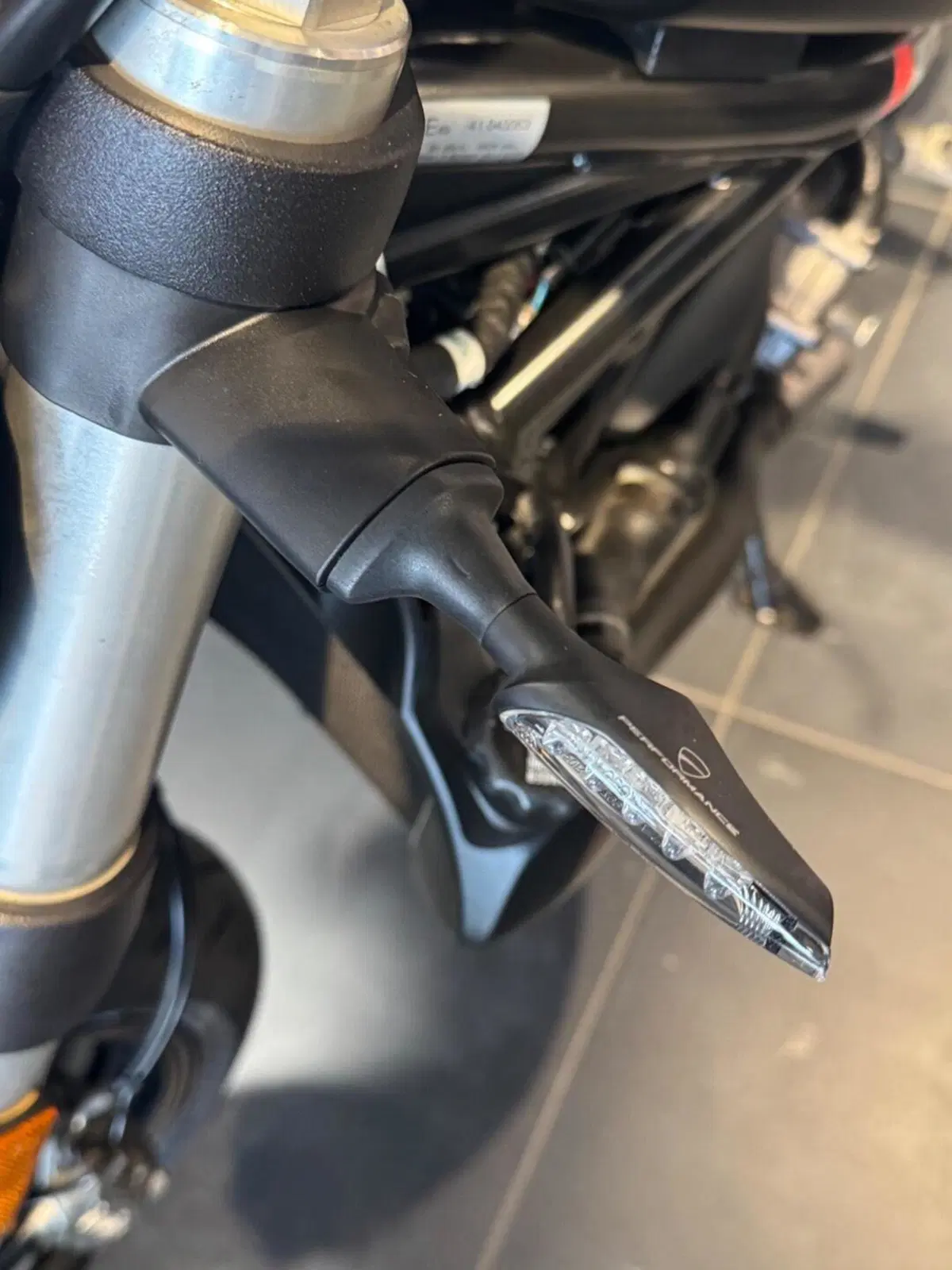 Ducati Monster 821 Stealth (2019 - 20) (14)