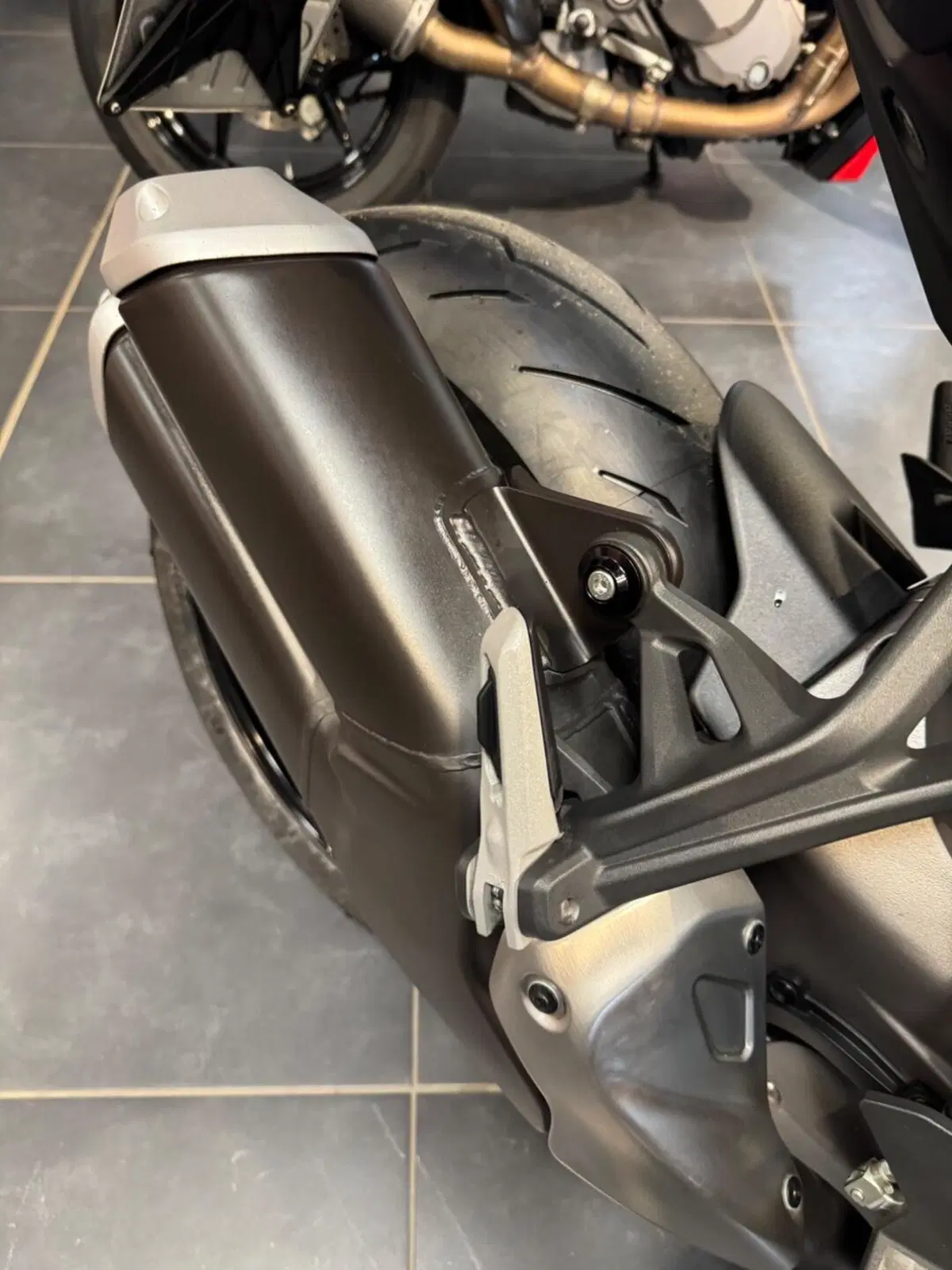 Ducati Monster 821 Stealth (2019 - 20) (12)