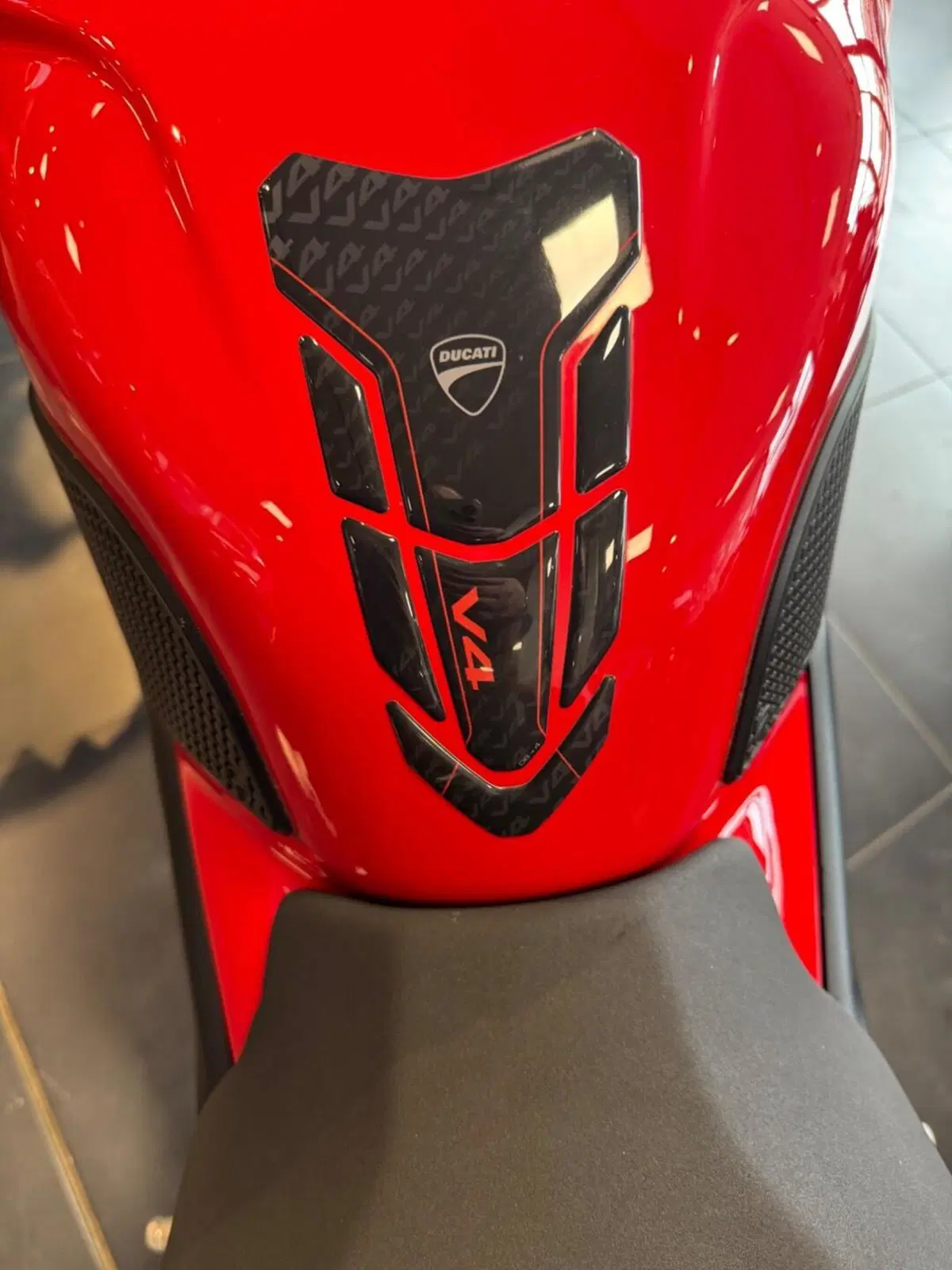 Ducati Streetfighter V4 (2023 - 24) (13)