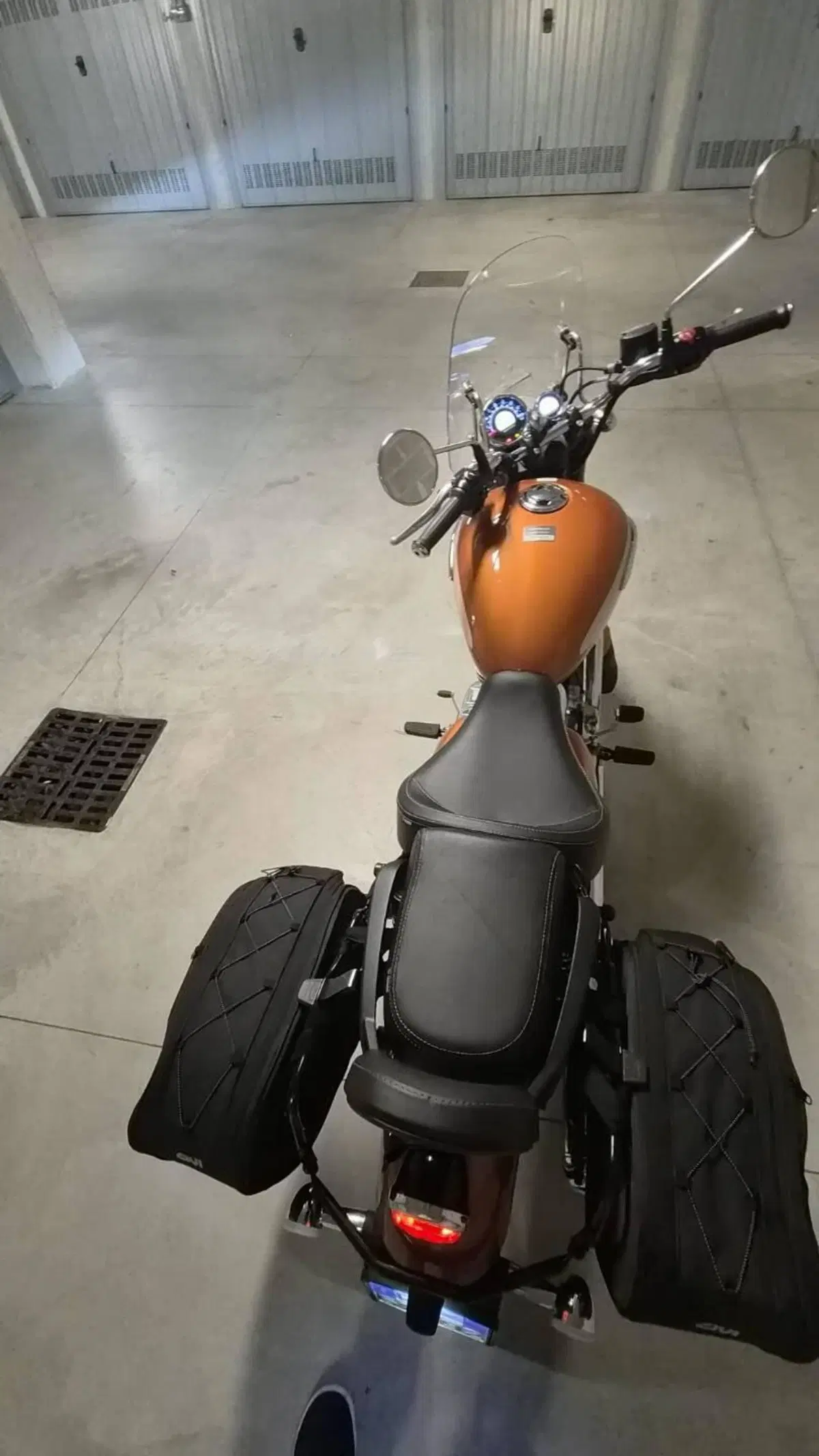 Royal Enfield Meteor 350 Aurora (2024 - 26) (3)