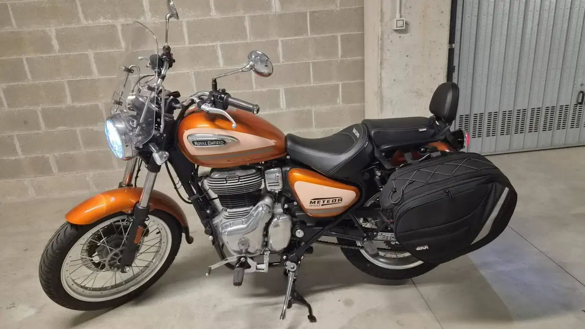 Royal Enfield Meteor 350 Aurora (2024 - 26)