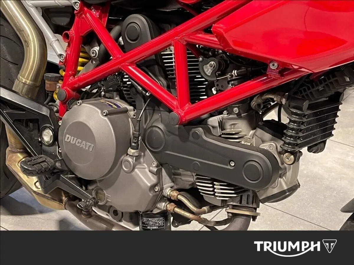 Ducati Hypermotard 796 (2012) (5)