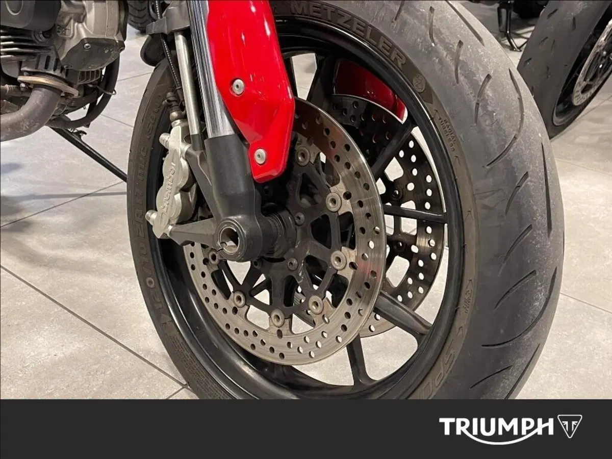 Ducati Hypermotard 796 (2012) (6)