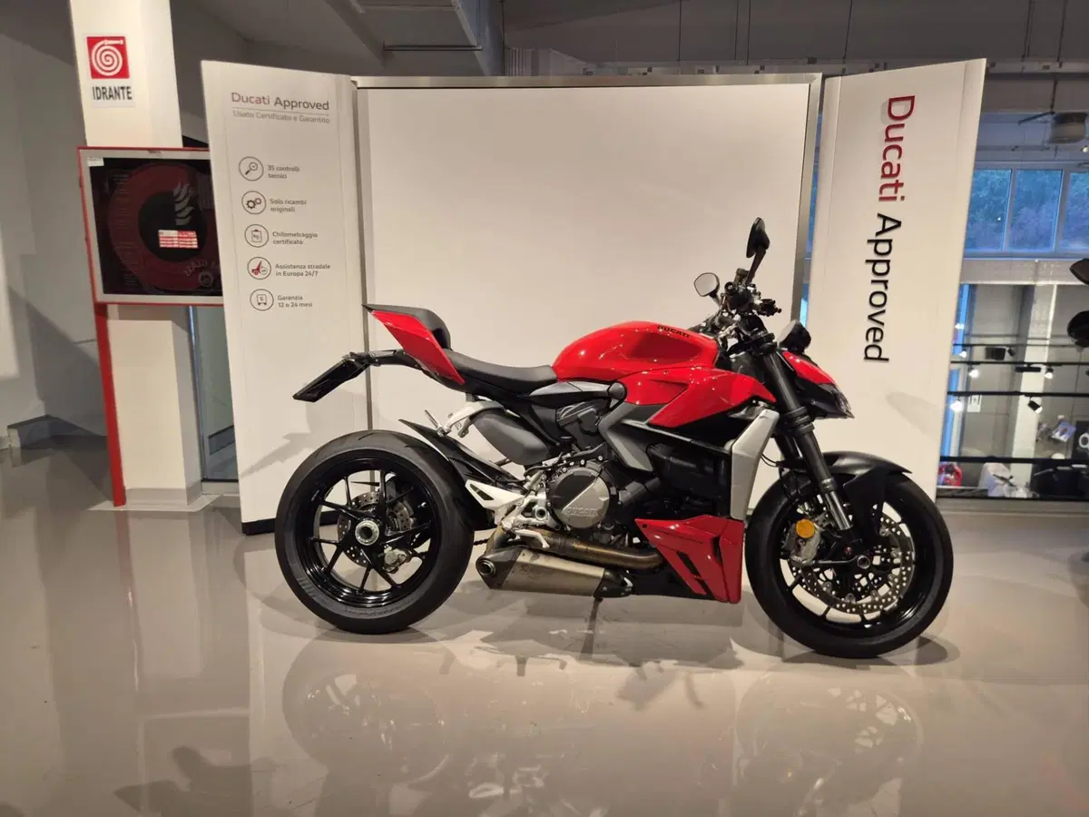 Ducati Streetfighter V2 (2022 - 24)