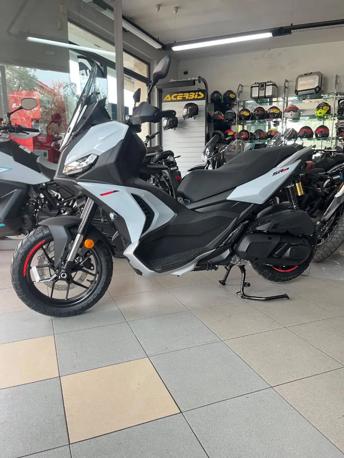 Aprilia SR GT 400 (2026)