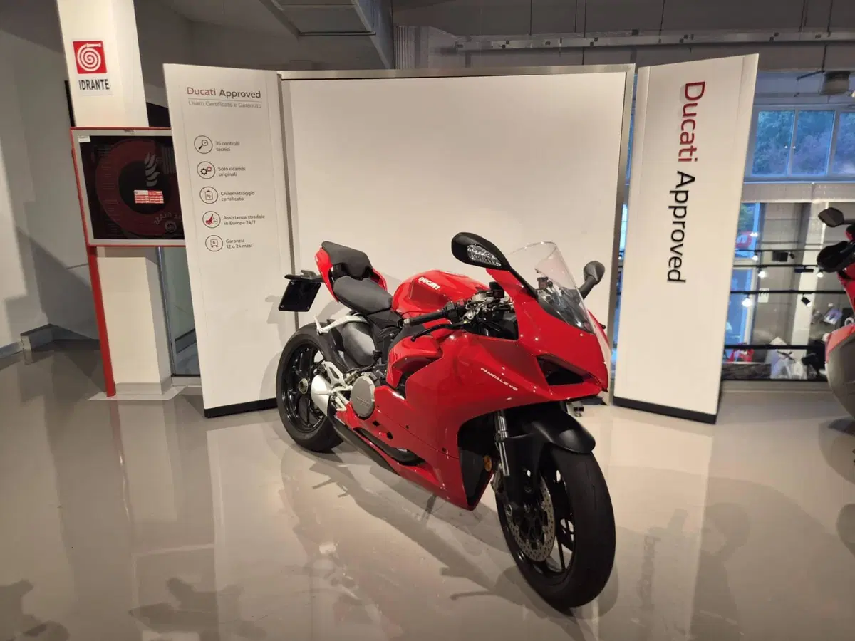 Ducati Panigale V2 (2021 - 24) (3)