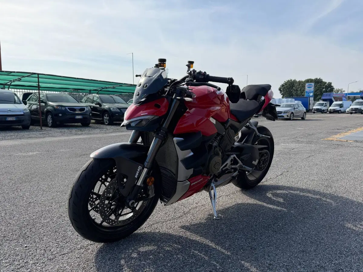 Ducati Streetfighter V4 1100 (2021 - 22)