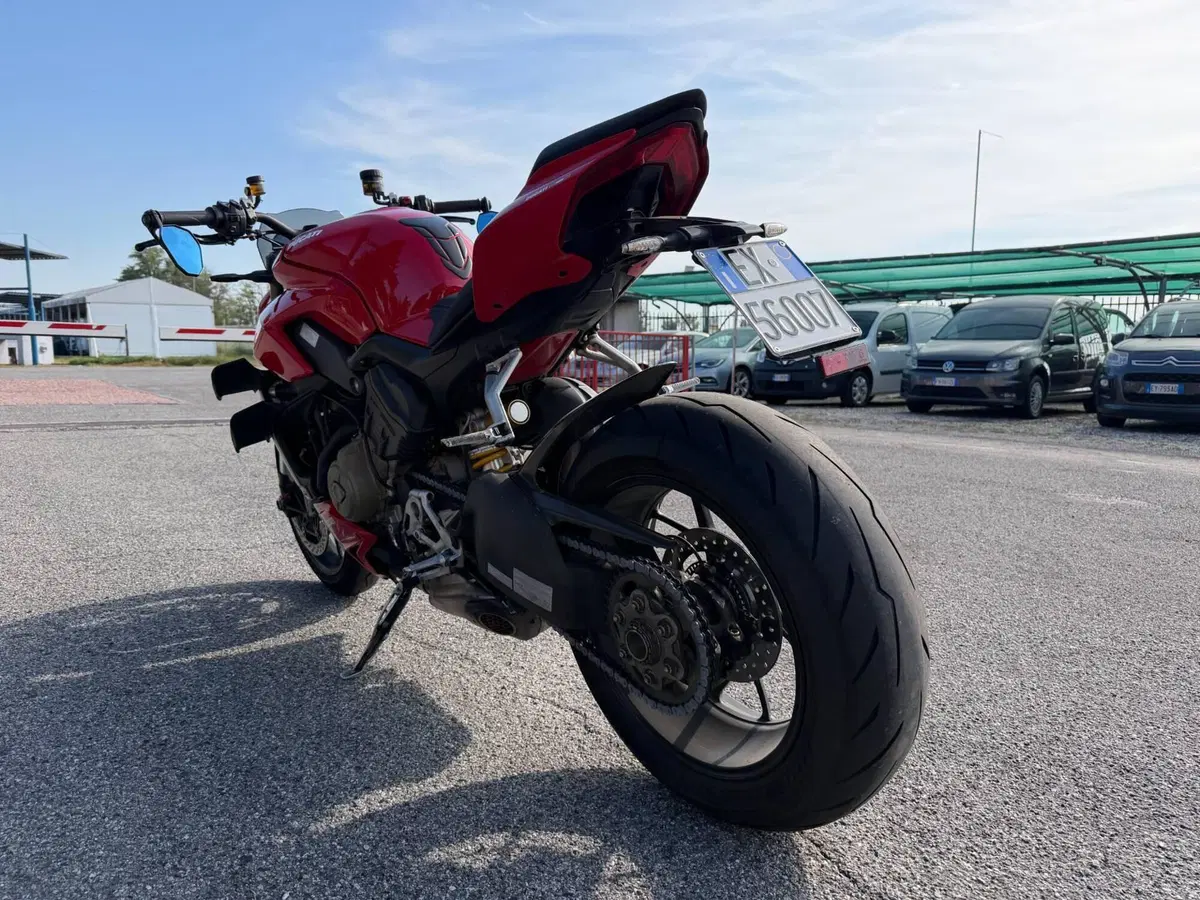 Ducati Streetfighter V4 1100 (2021 - 22) (3)
