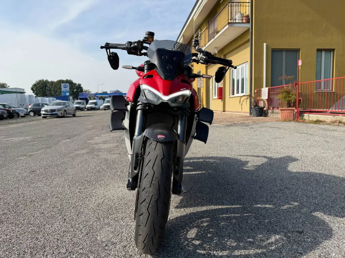 Ducati Streetfighter V4 1100 (2021 - 22) (8)