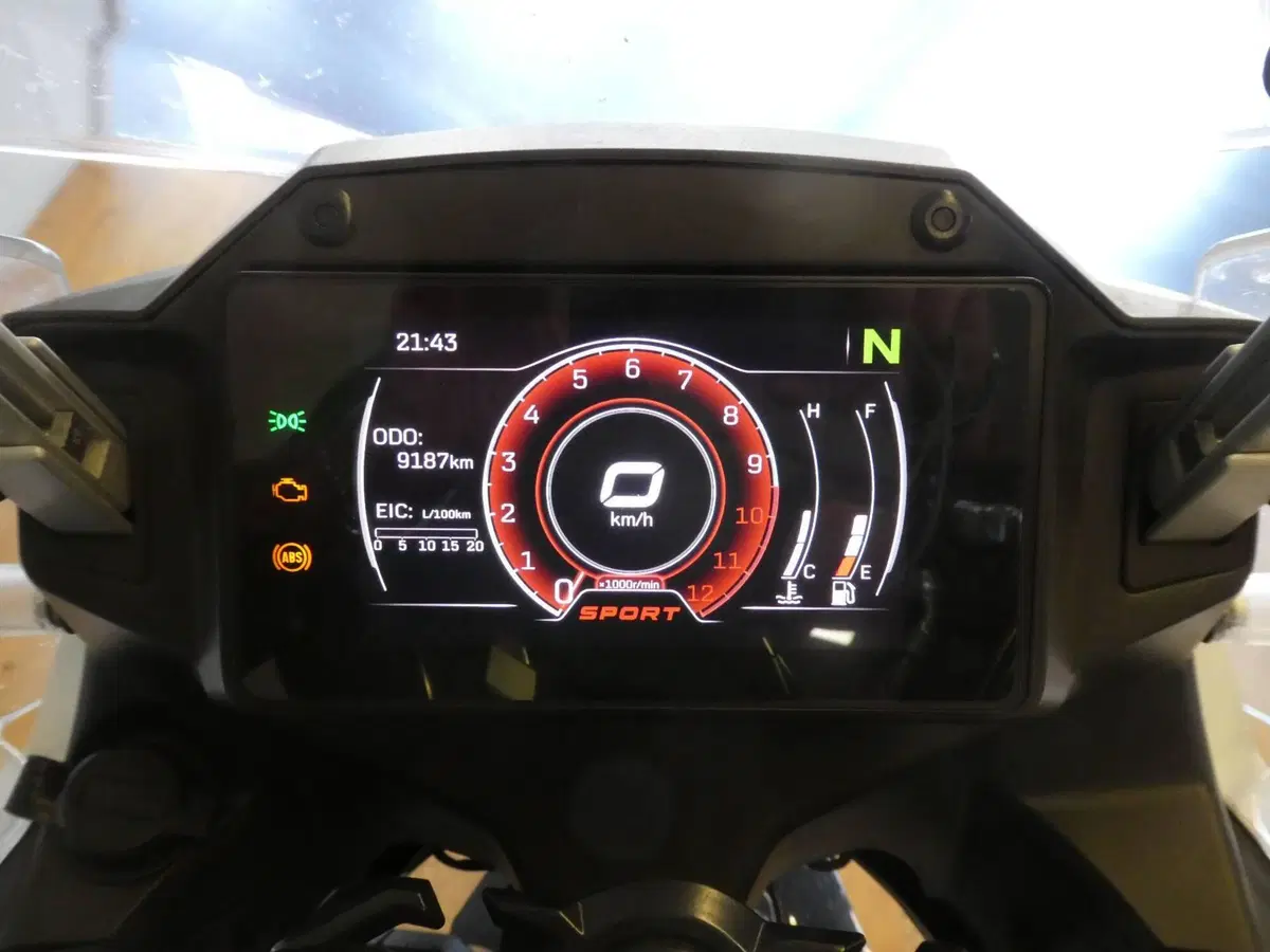 CFMOTO 650MT (2021 - 24) (3)