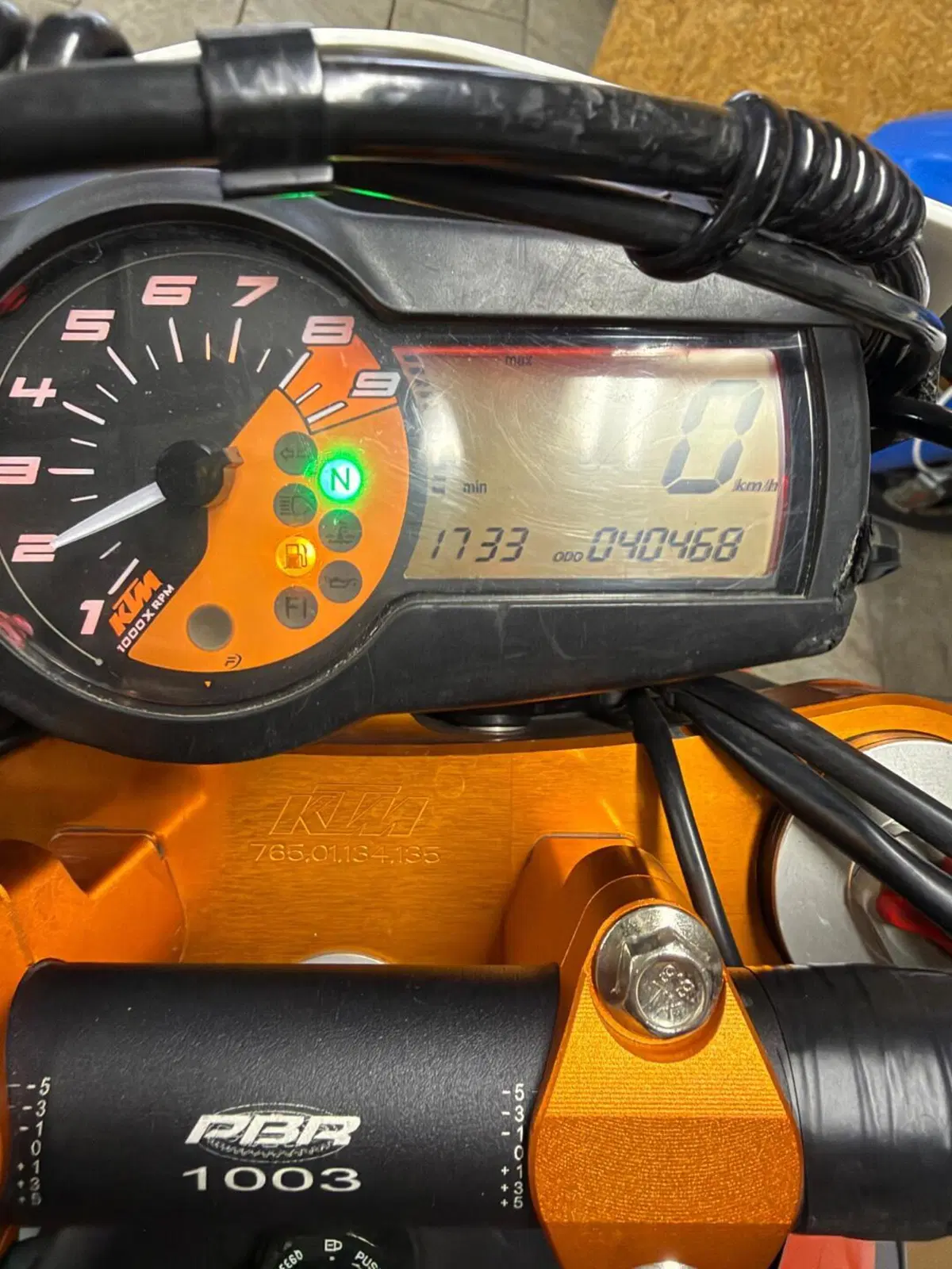 KTM 690 SMC (2008 - 11) (2)