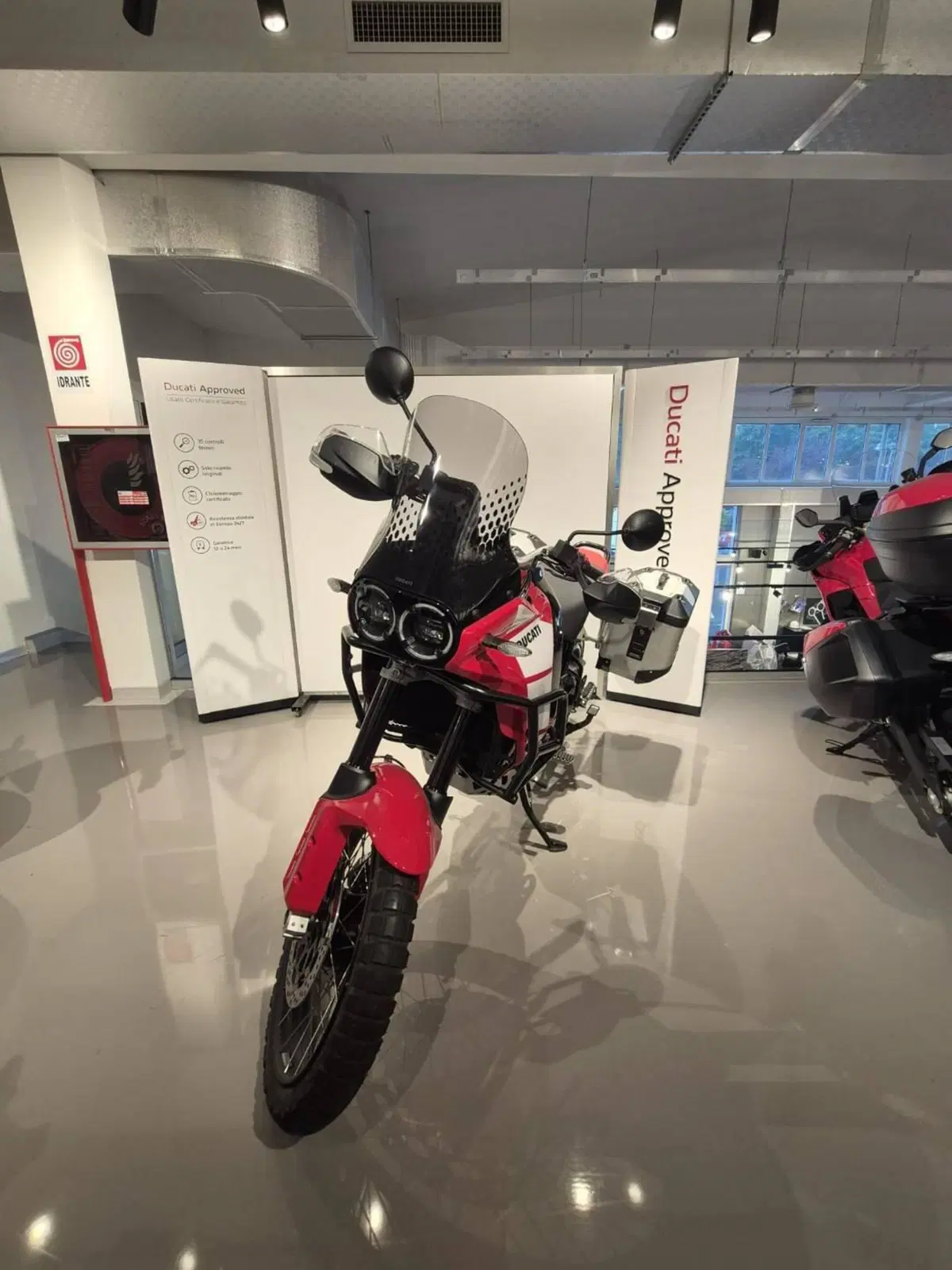 Ducati DesertX Discovery (2025) (3)