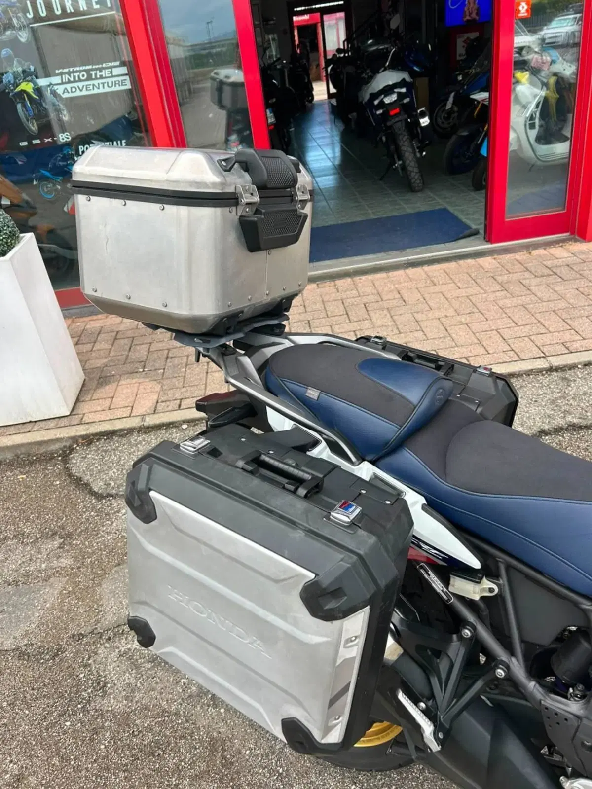 Honda Africa Twin CRF 1000L DCT ABS (2016 - 17) (5)