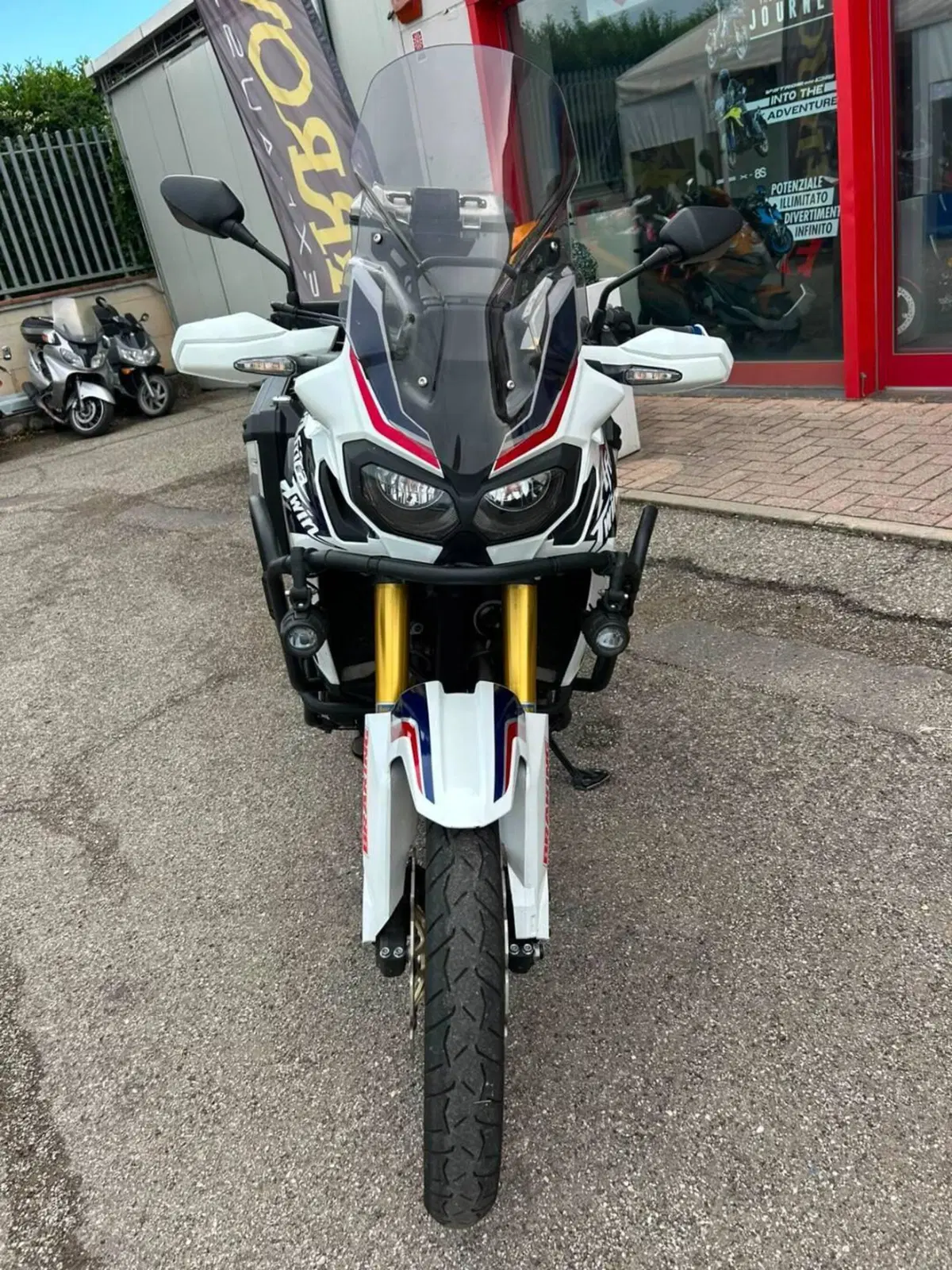 Honda Africa Twin CRF 1000L DCT ABS (2016 - 17) (8)