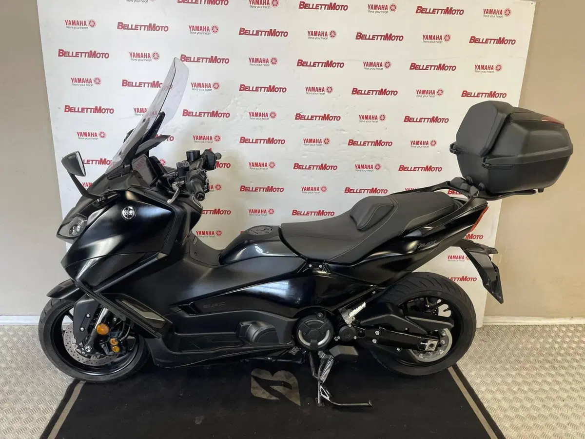 Yamaha T-Max 560 Tech Max (2022 - 24)