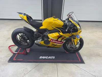 Ducati Panigale V4 Bagnaia 2023 World Champion Replica (2024) usata