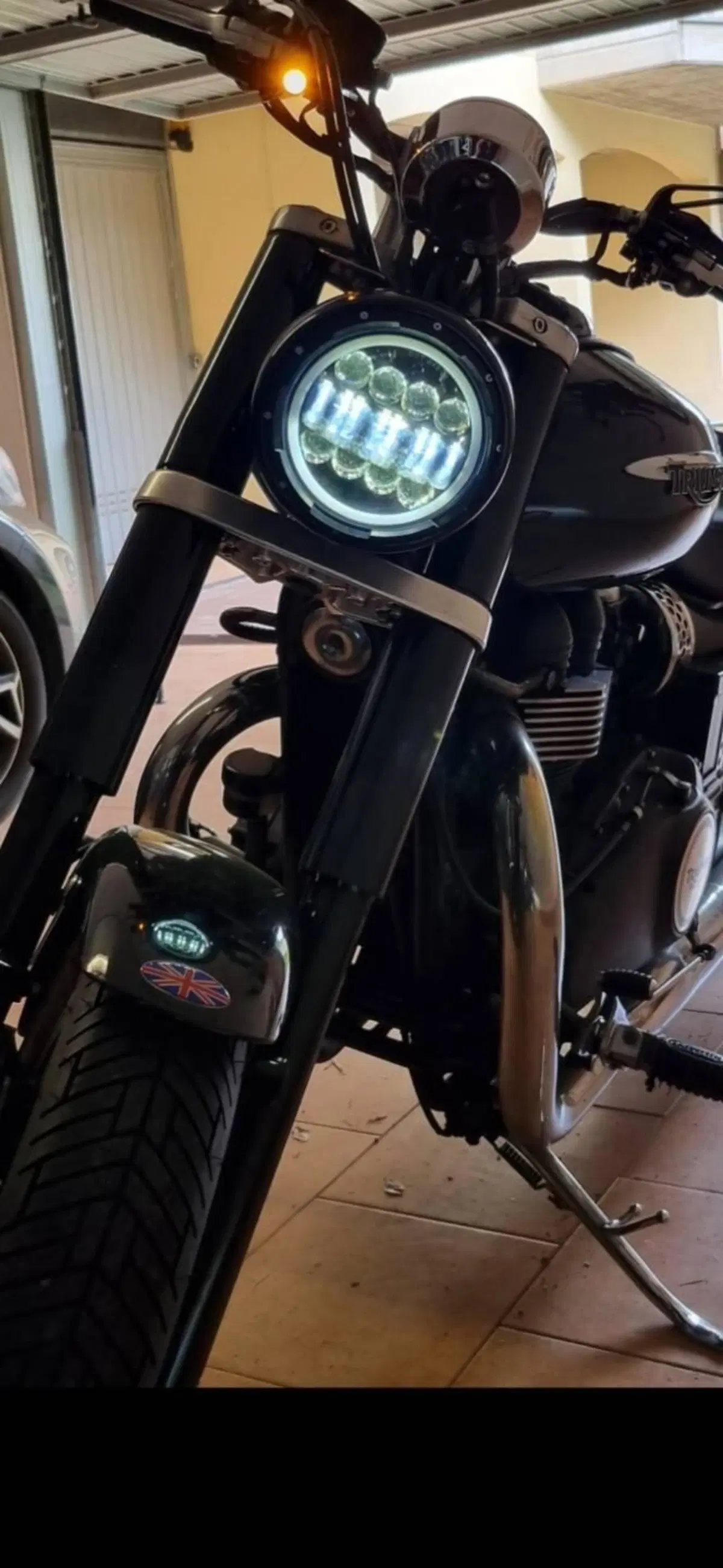 Triumph Speedmaster 865 (2005 - 10) (5)