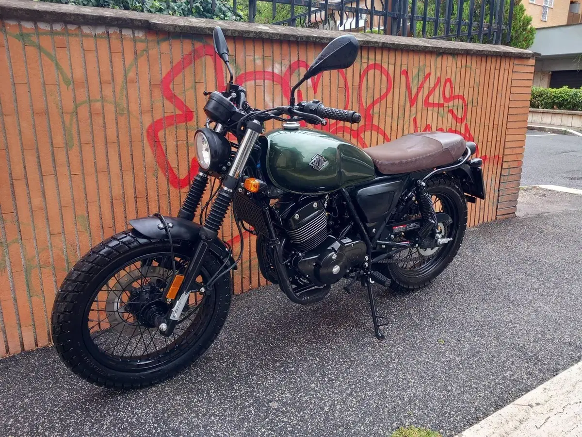 Archive Motorcycle AM 90 250 Scrambler (2022 - 26) (2)