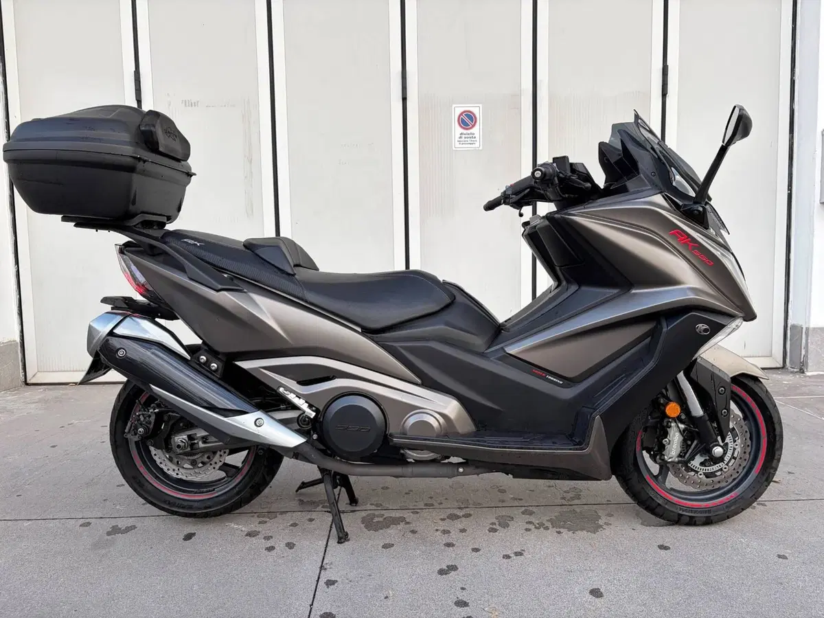 Kymco AK 550 ETS (2021 - 26) (3)