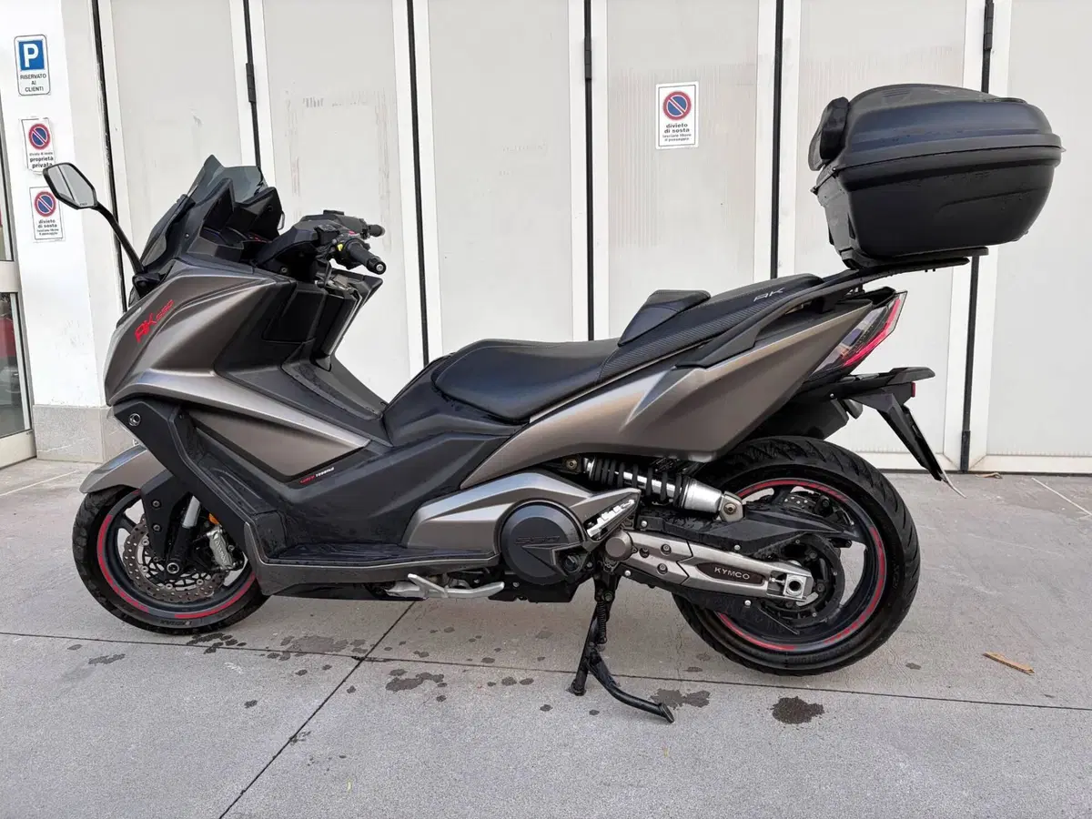 Kymco AK 550 ETS (2021 - 26) (4)