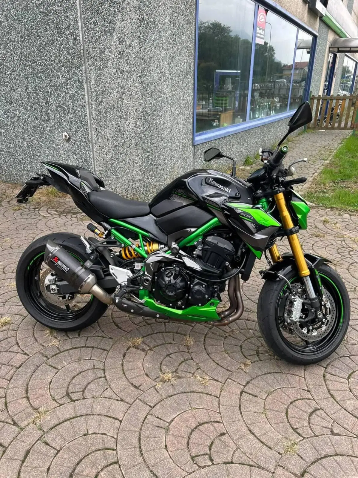 Kawasaki Z 900 SE (2022 - 24) (3)