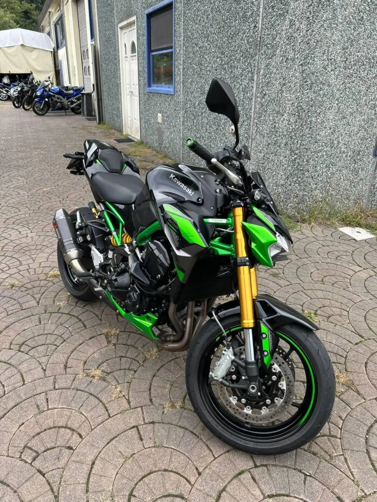 Kawasaki Z 900 SE (2022 - 24) (5)