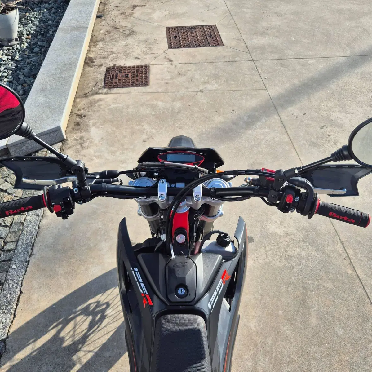Betamotor RR 125 4T Motard R (2025 - 26) (7)