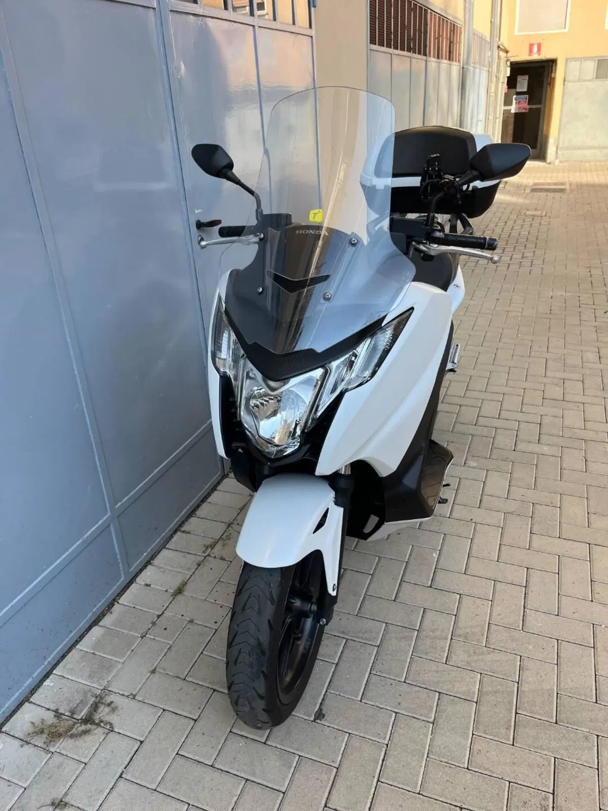 Honda Integra 750 DCT (2016 - 17) (2)