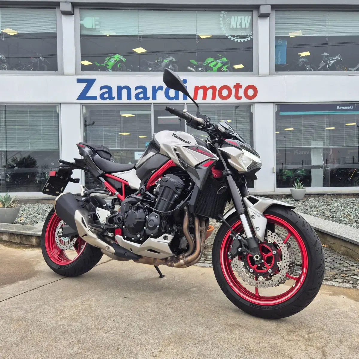 Kawasaki Z 900 (2021 - 24)