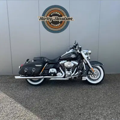 Harley-Davidson 1584 Road King Classic (2007 - 10) - FLHRC usata