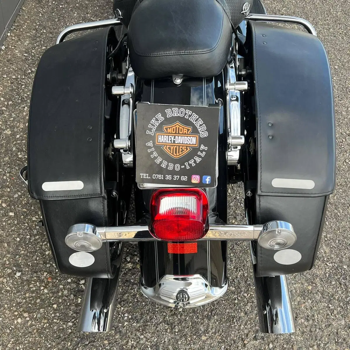 Harley-Davidson 1584 Road King Classic (2007 - 10) - FLHRC (15)