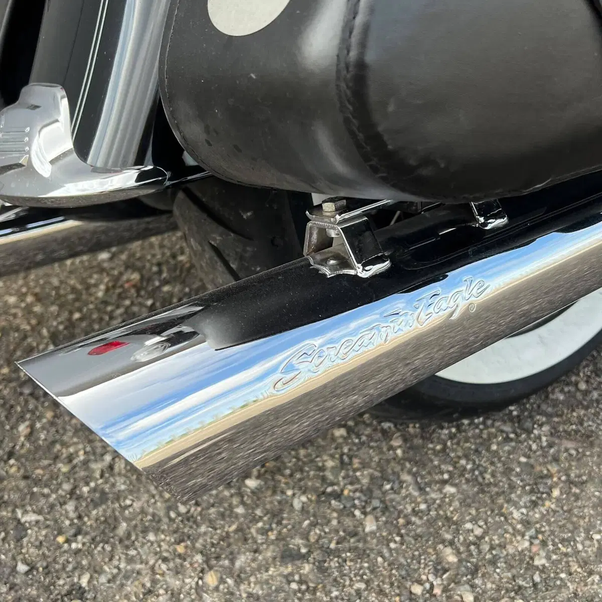 Harley-Davidson 1584 Road King Classic (2007 - 10) - FLHRC (7)