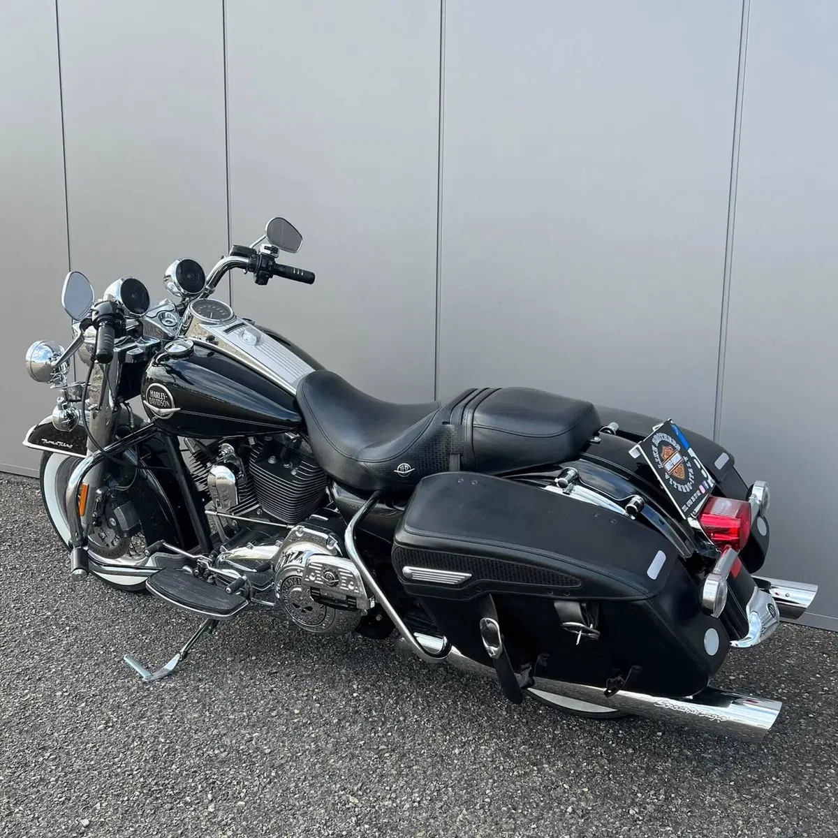Harley-Davidson 1584 Road King Classic (2007 - 10) - FLHRC (21)