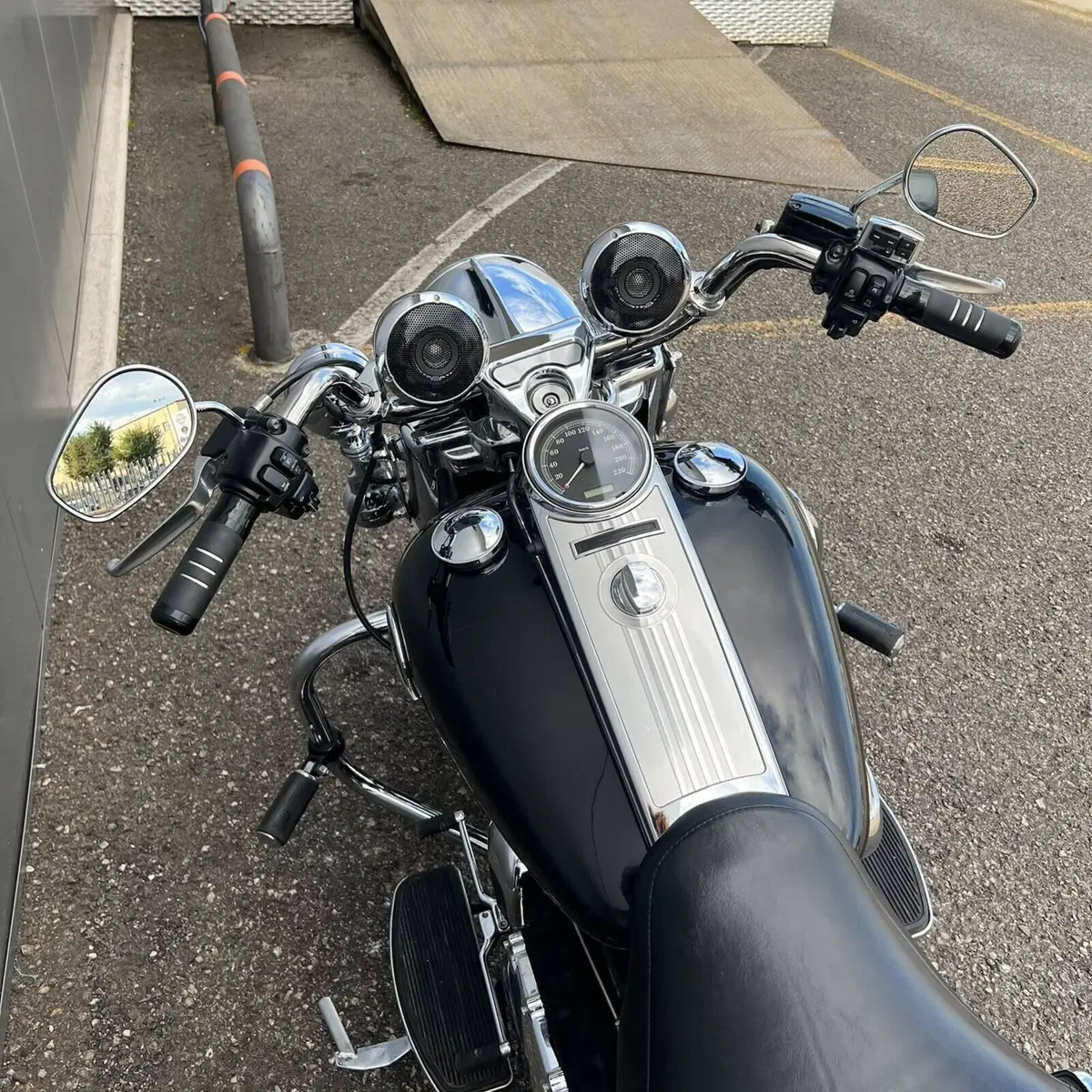 Harley-Davidson 1584 Road King Classic (2007 - 10) - FLHRC (12)