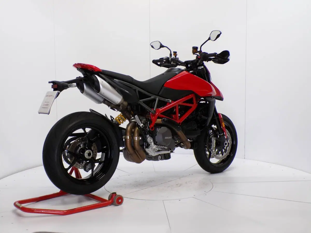 Ducati Hypermotard 950 (2022 - 25) (6)