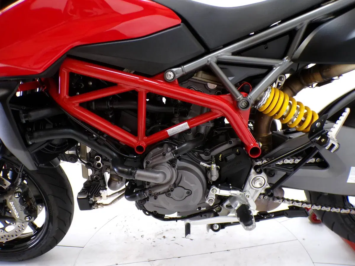 Ducati Hypermotard 950 (2022 - 25) (7)